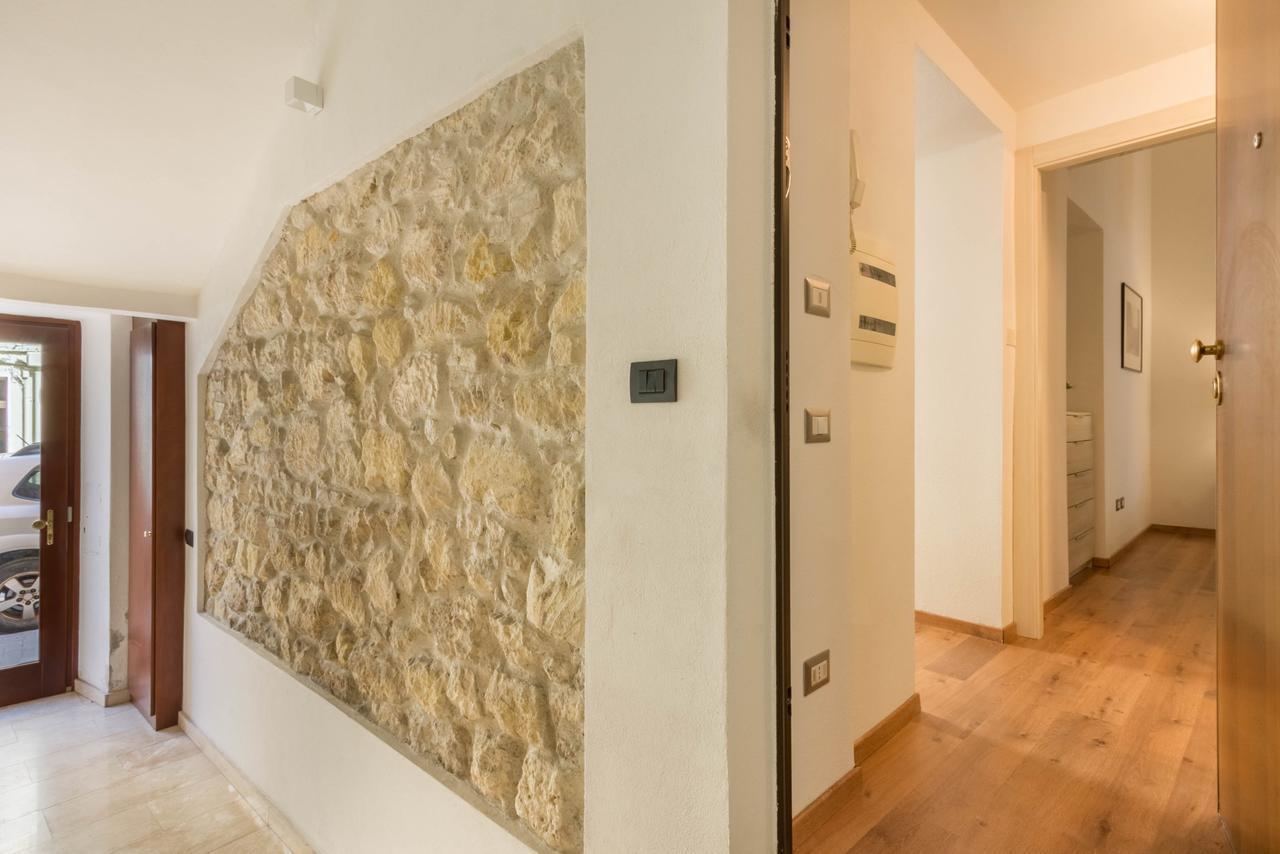 Helmi34 - Appartamento Dotato Di Tutti I Comfort Nel Centro Di Cagliari Exteriör bild