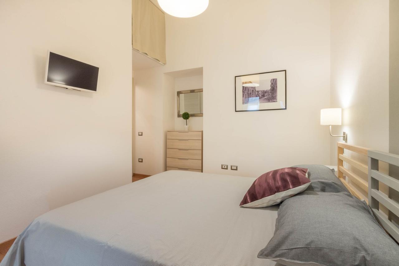 Helmi34 - Appartamento Dotato Di Tutti I Comfort Nel Centro Di Cagliari Exteriör bild